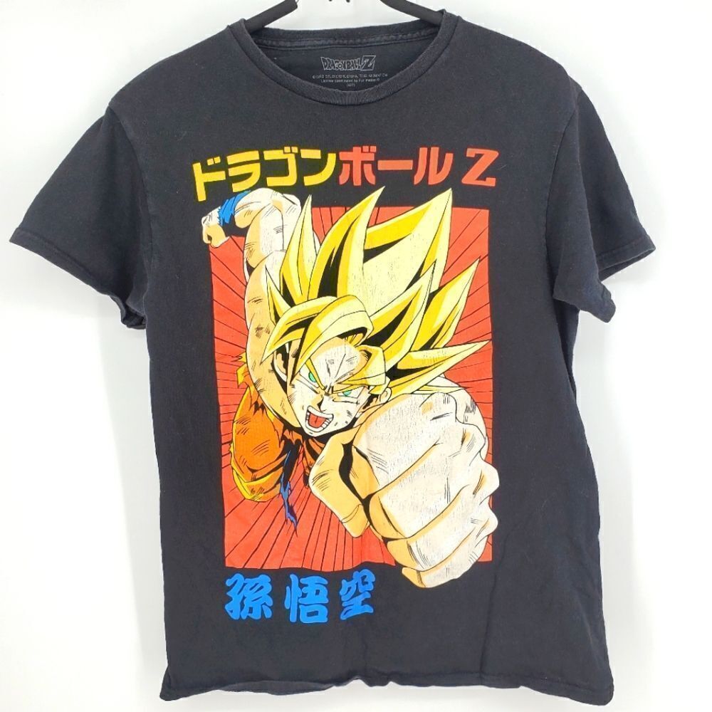 DragonBall Z Black Short Sleeve Crewneck Graphic Design T-Shirt Size M